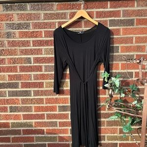 White Plum Black Long. Sleeve Midi Belted Dress